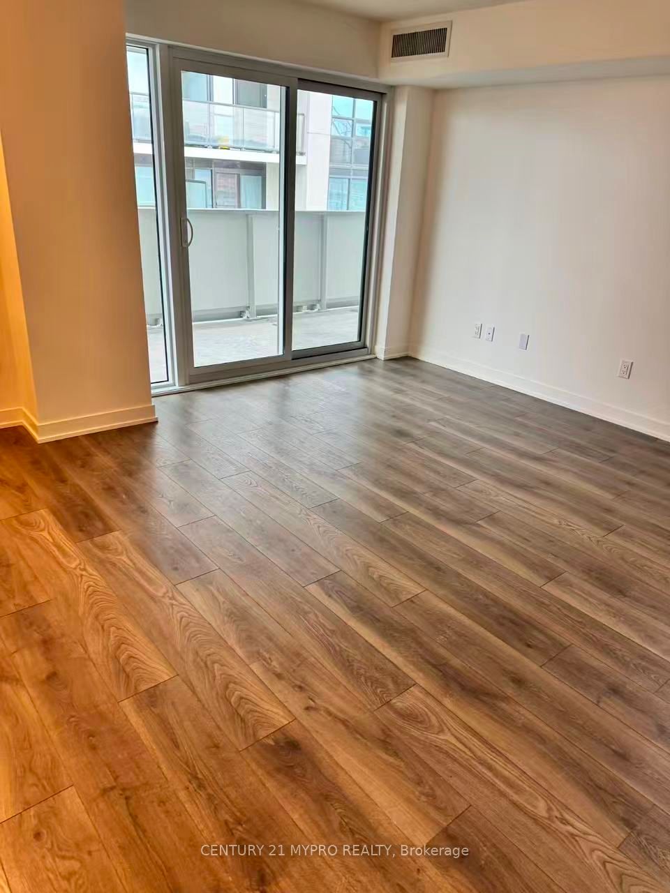 Additional image 2 of 413-1010 Sandy Beach Road, Pickering, ON, L1W 0C7