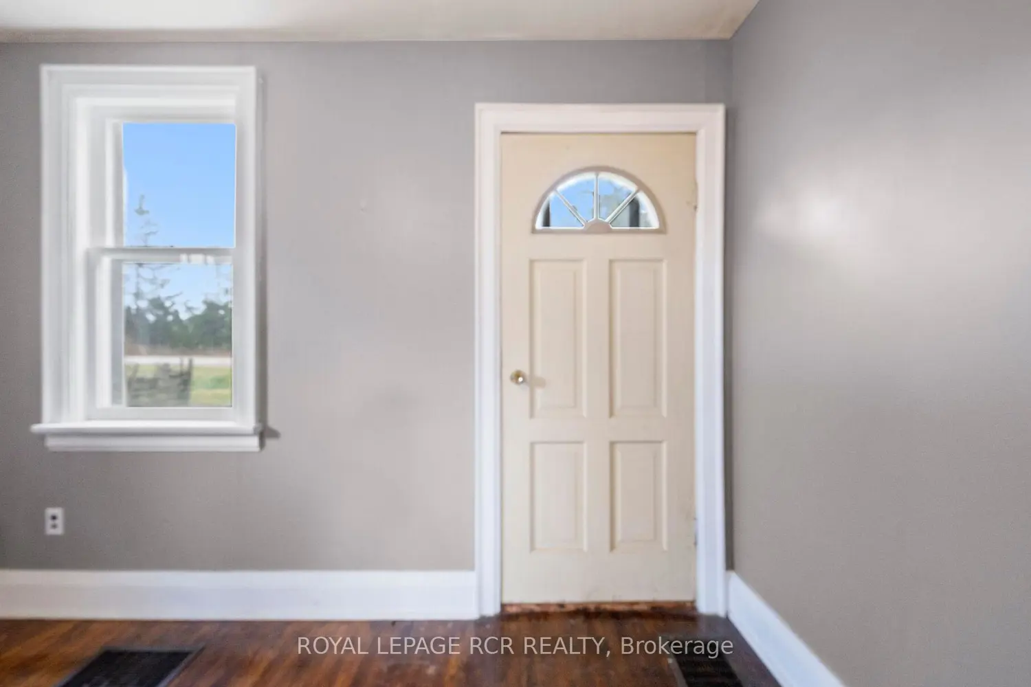 Additional image 6 of 553456 Mono Amaranth Townline