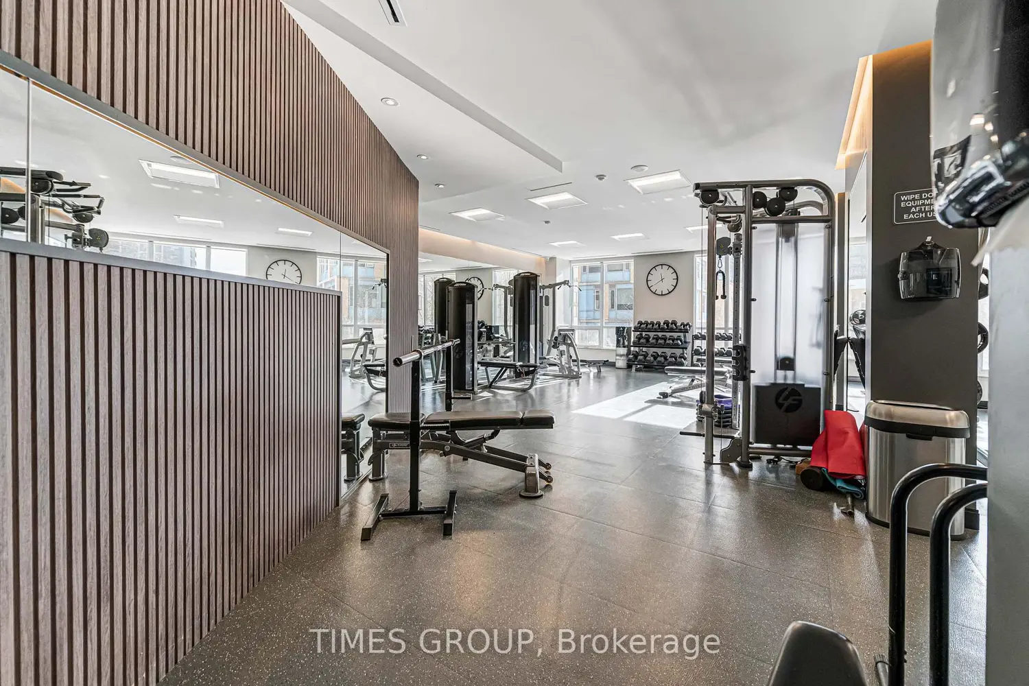 Additional image 19 of 500 Sherbourne Street 2302