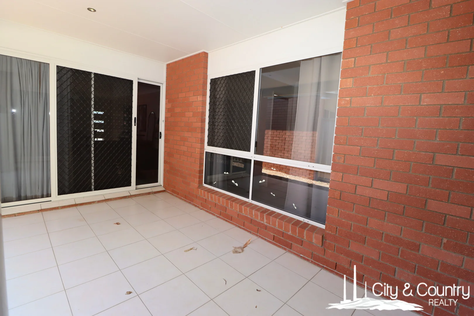 Additional image 11 of Unit 2/195 Miles Street, Mount Isa QLD 4825