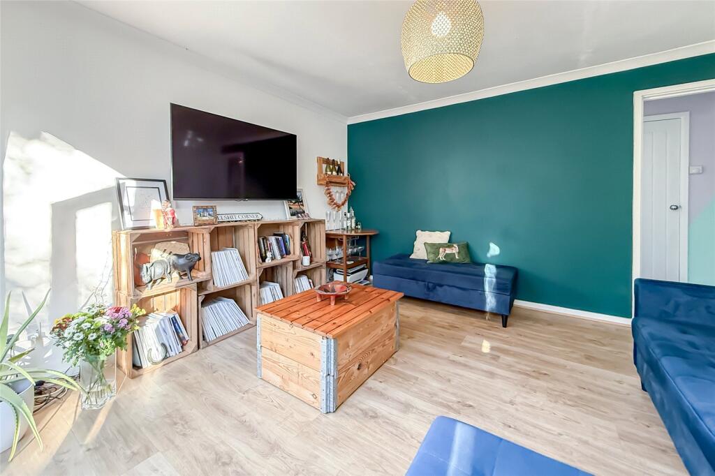 Additional image 4 of Berners Drive, St. Albans, Hertfordshire, AL1