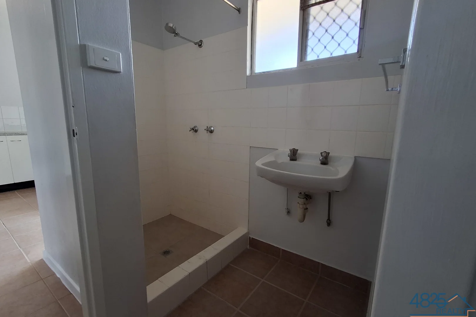 Additional image 4 of 3 Kaeser Road, Mount Isa QLD 4825