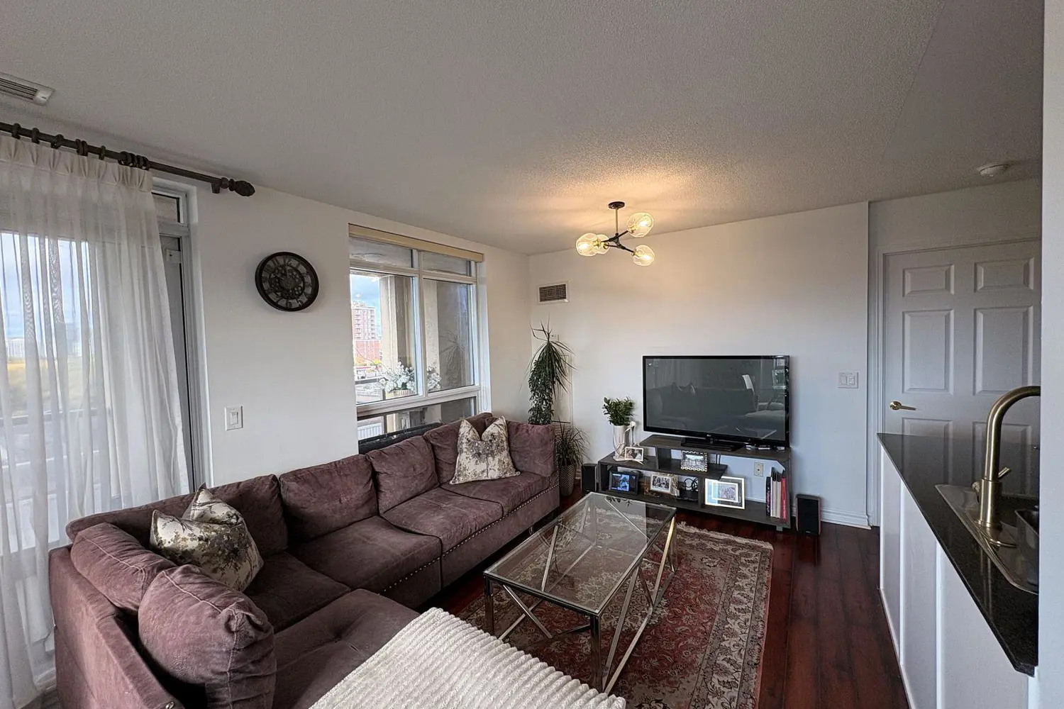 Additional image 3 of 18 Kenaston Gardens 712