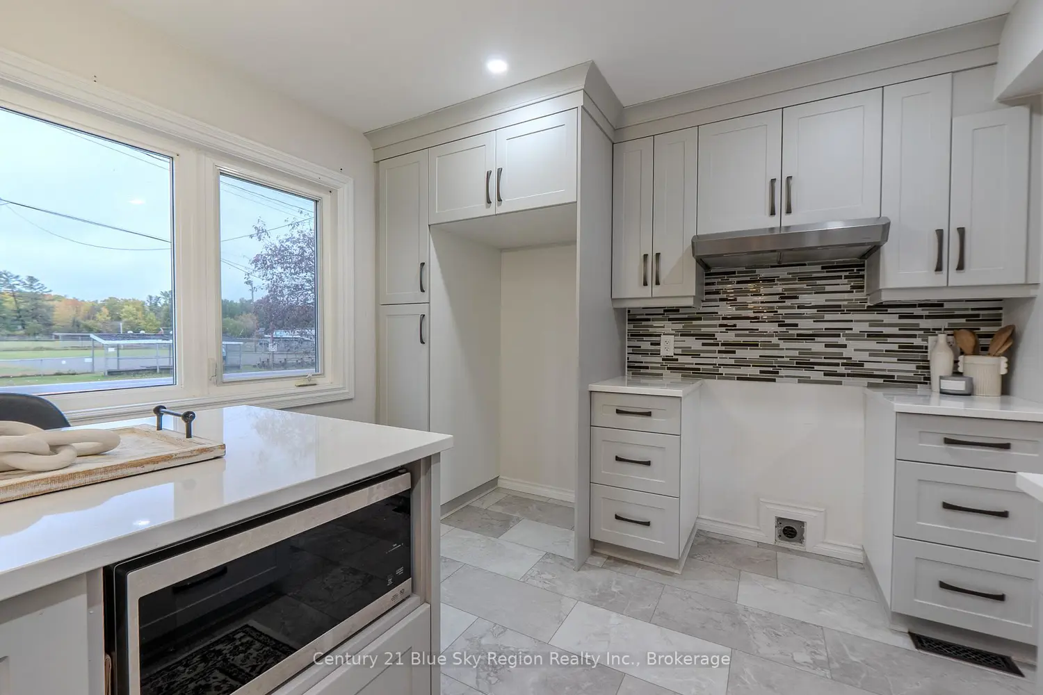 Additional image 6 of 444 Lansdowne Street