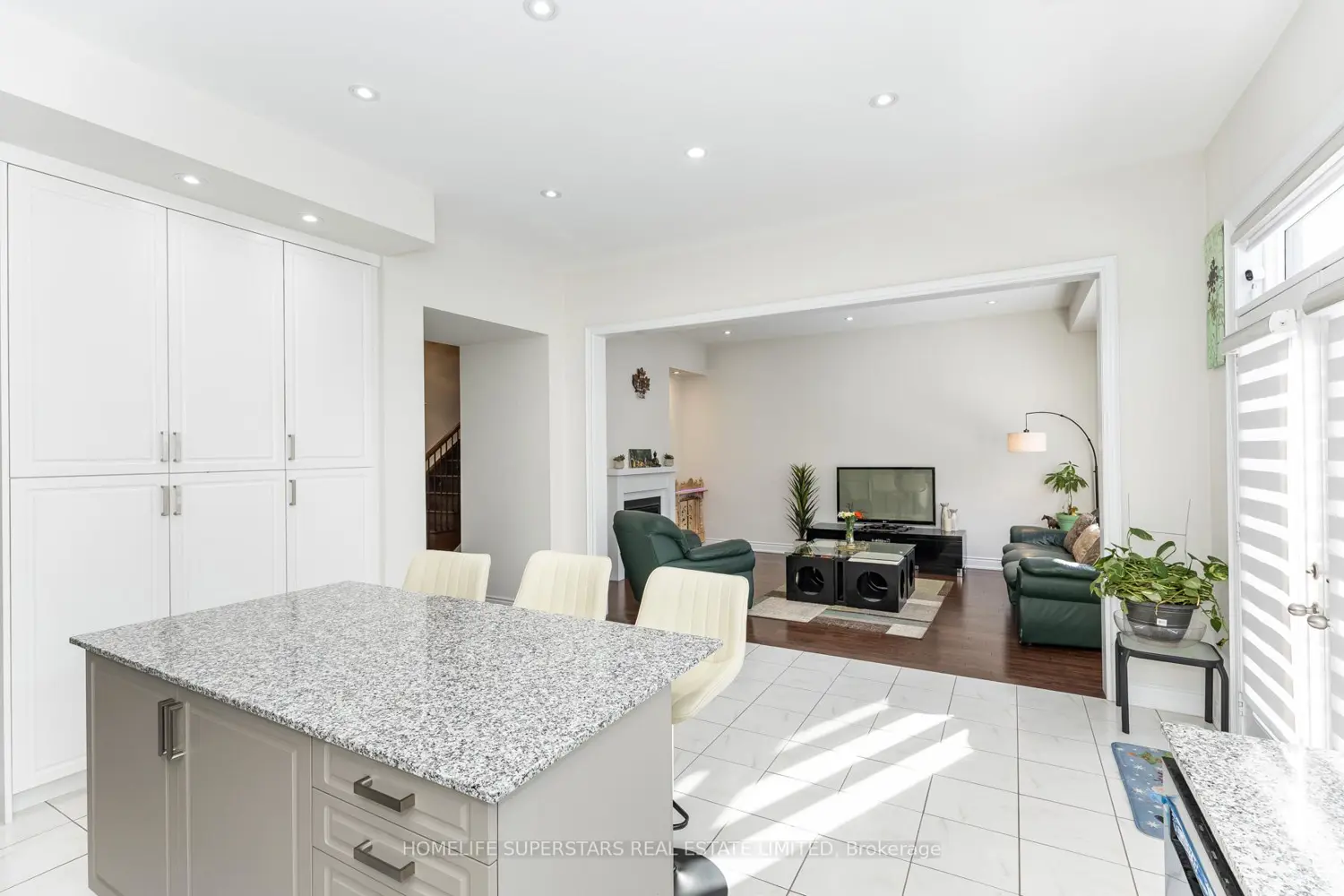 Additional image 4 of 1188 Stag Hollow