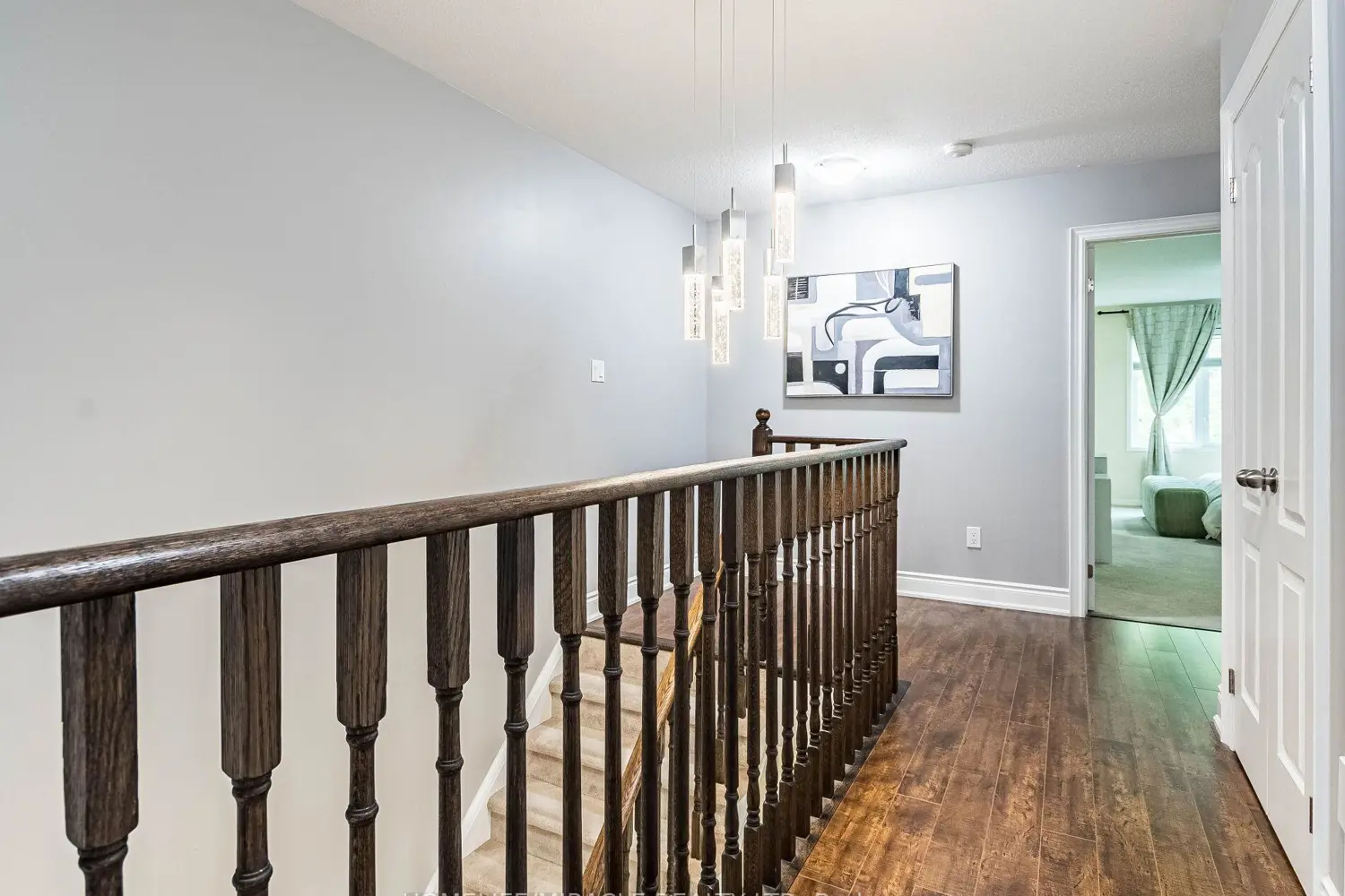 Additional image 11 of 1035 Victoria Road 143