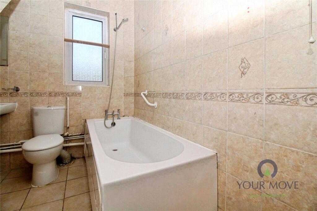 Additional image 8 of Dellfield, St. Albans, Hertfordshire, AL1