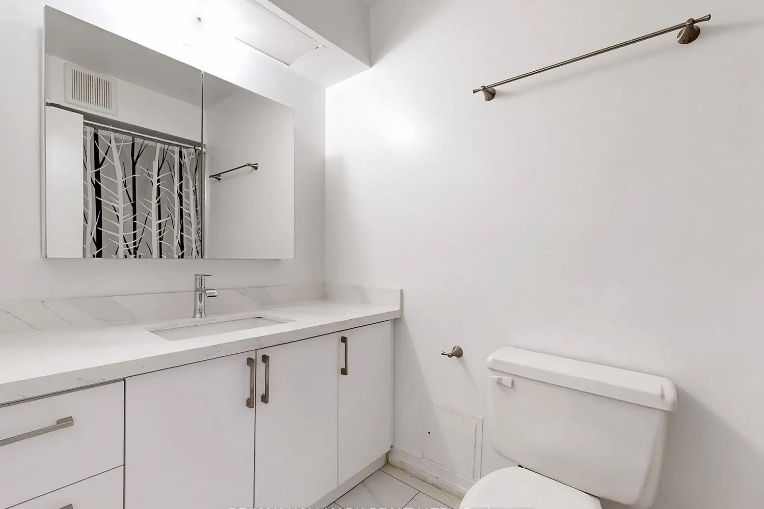Additional image 4 of 5 Old Sheppard Avenue 603
