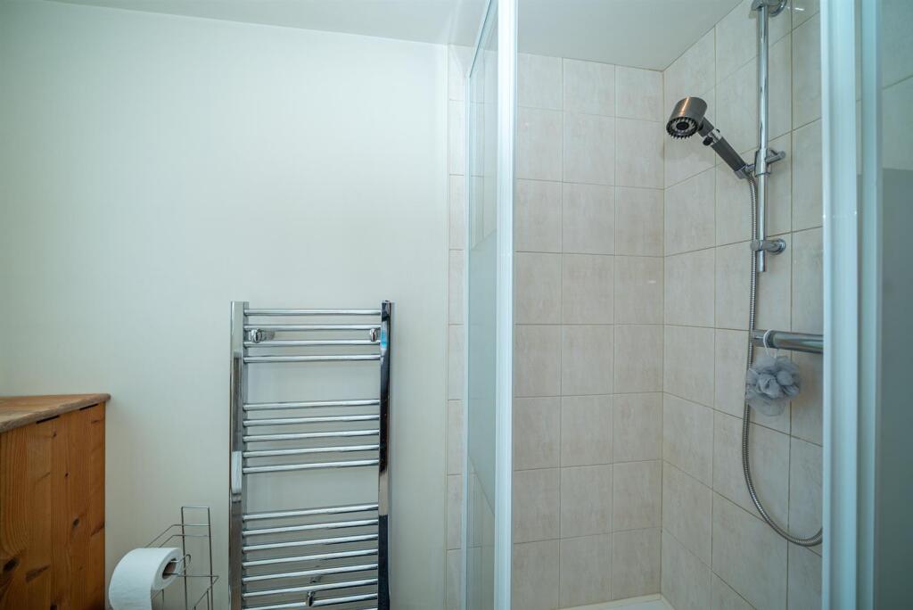 Additional image 17 of Howard Close, St. Albans