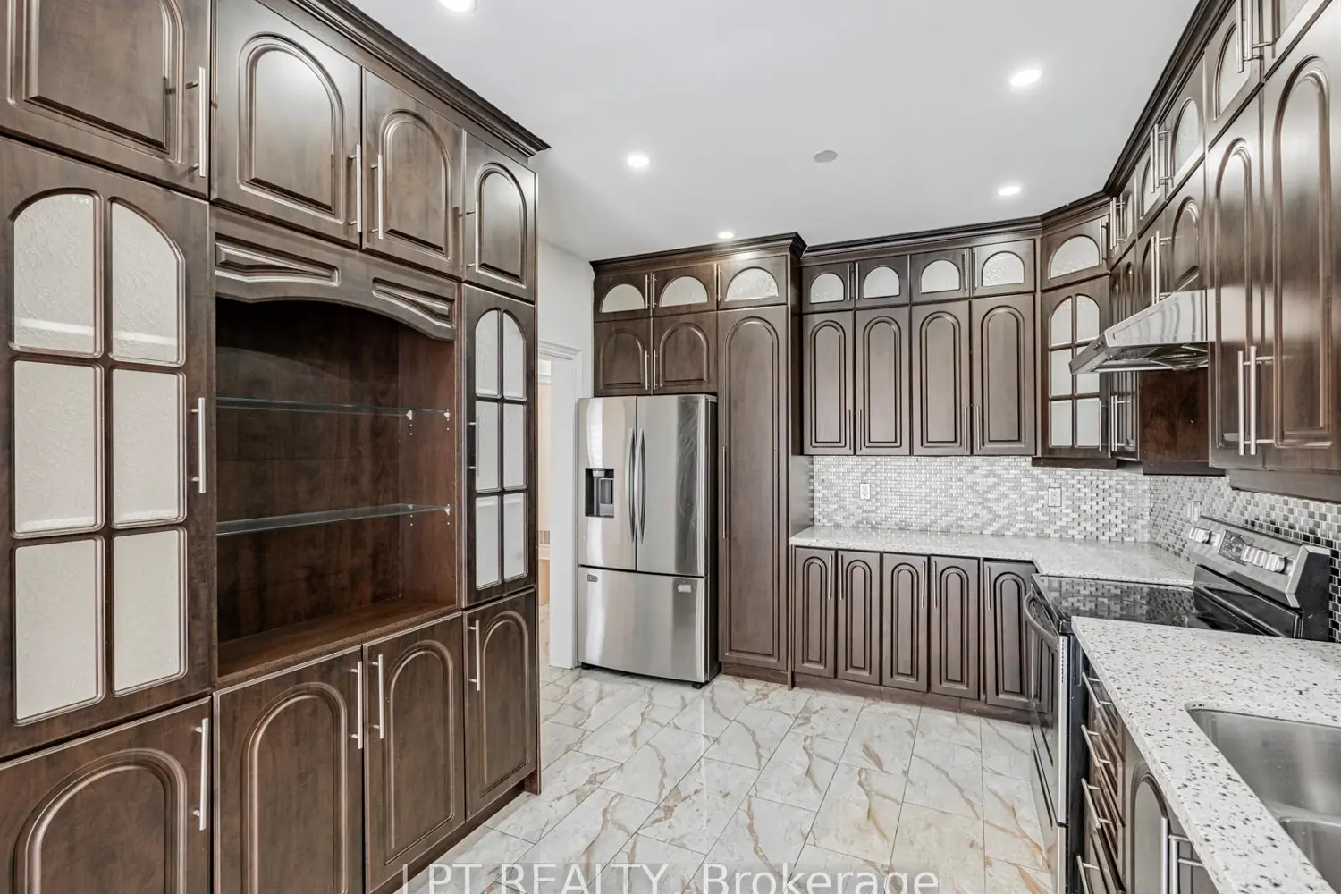 Additional image 5 of 7 Homeview Road