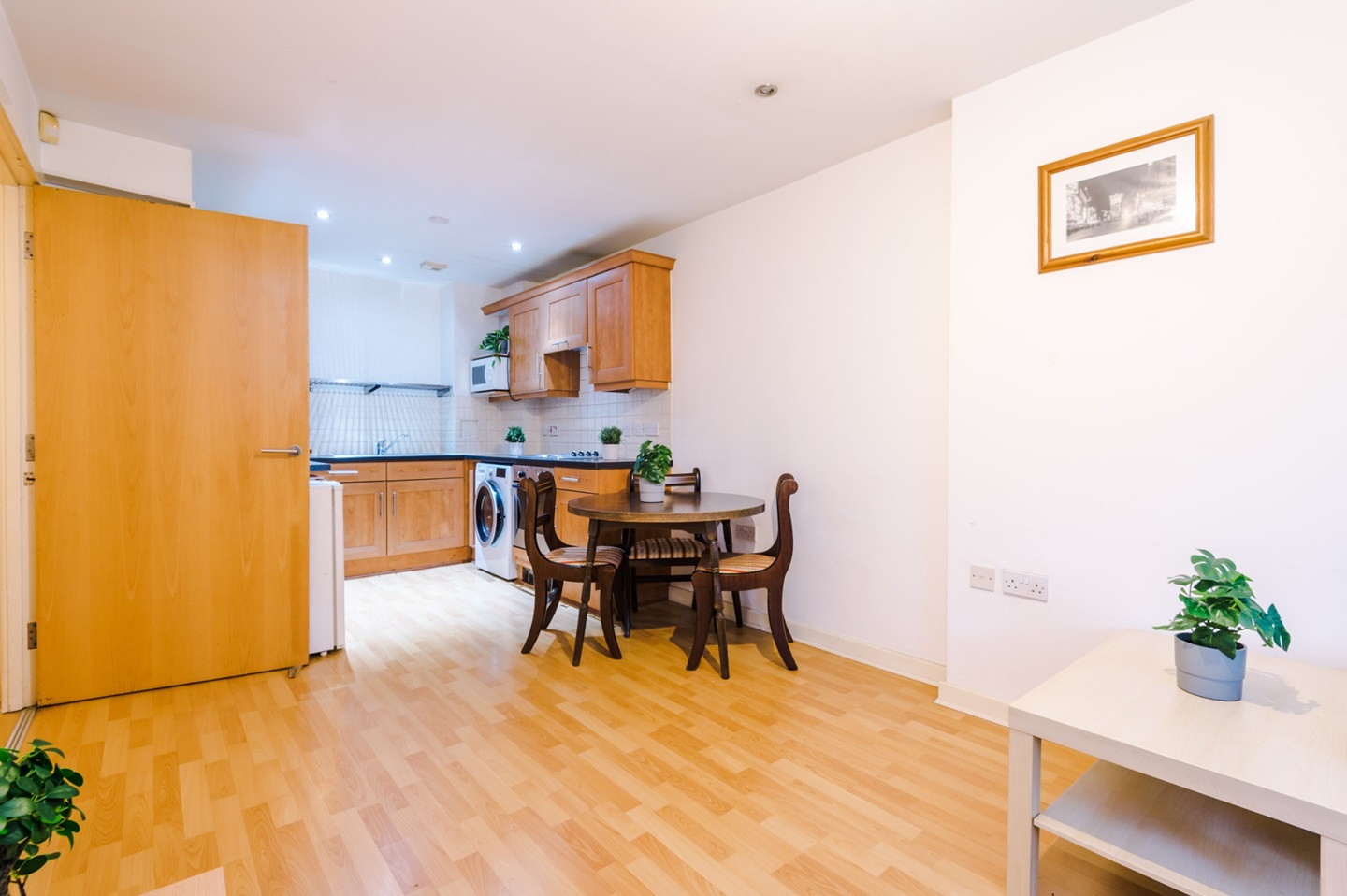 Additional image 7 of 2 Bed Flat, Princess Street, M1, N1 7GU