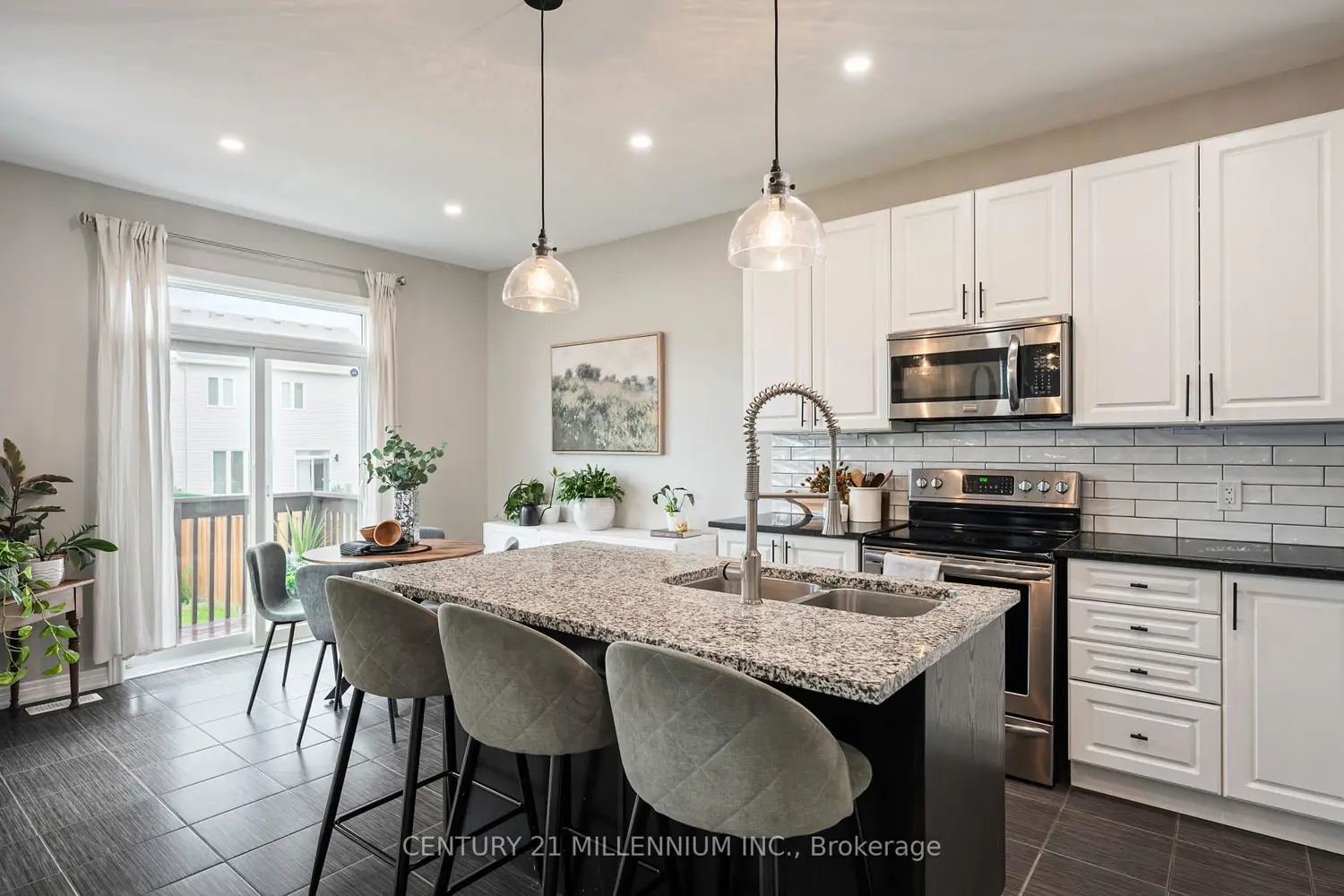 Additional image 4 of 521 Brett Street