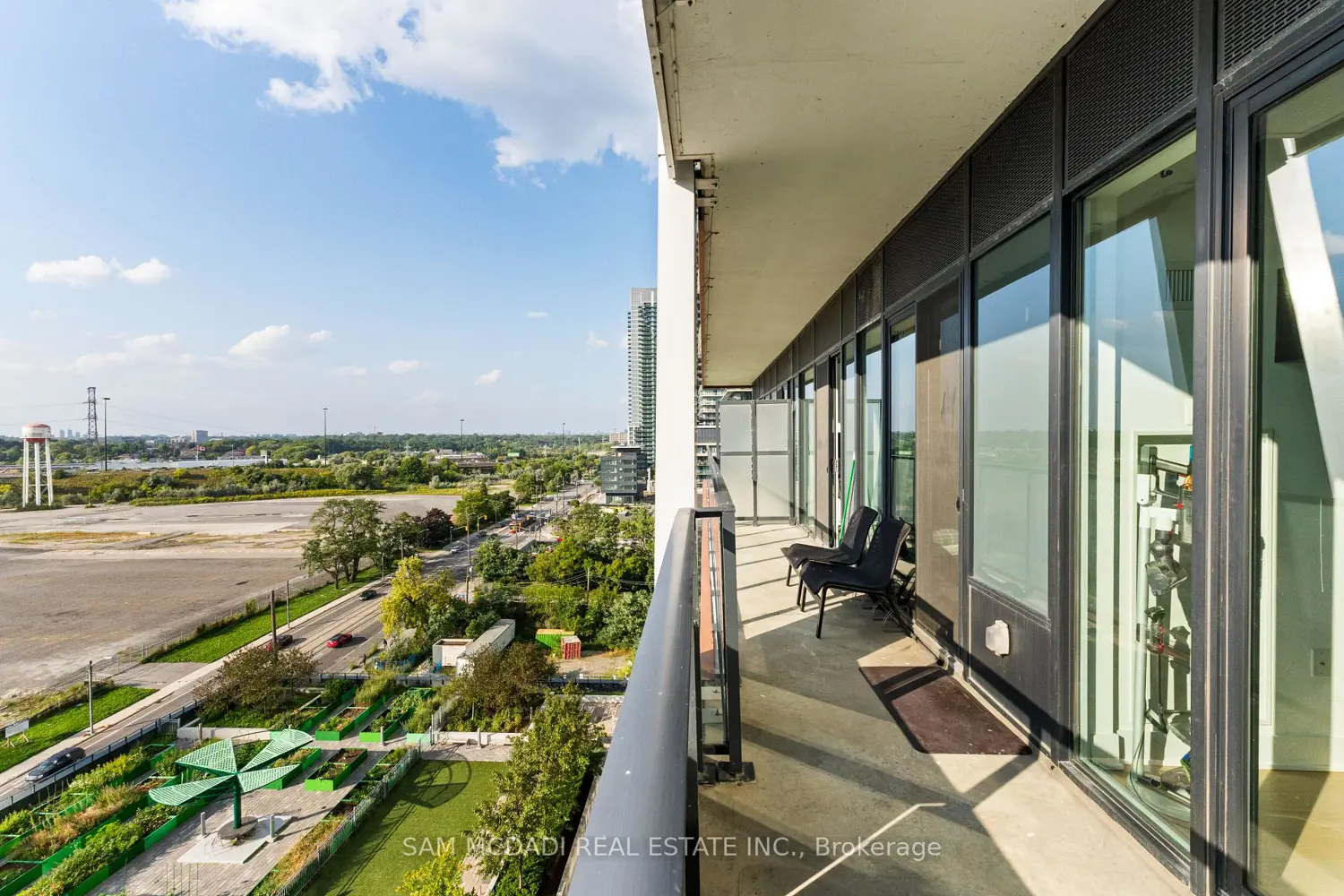 Additional image 18 of 30 Shore Breeze Drive 1012