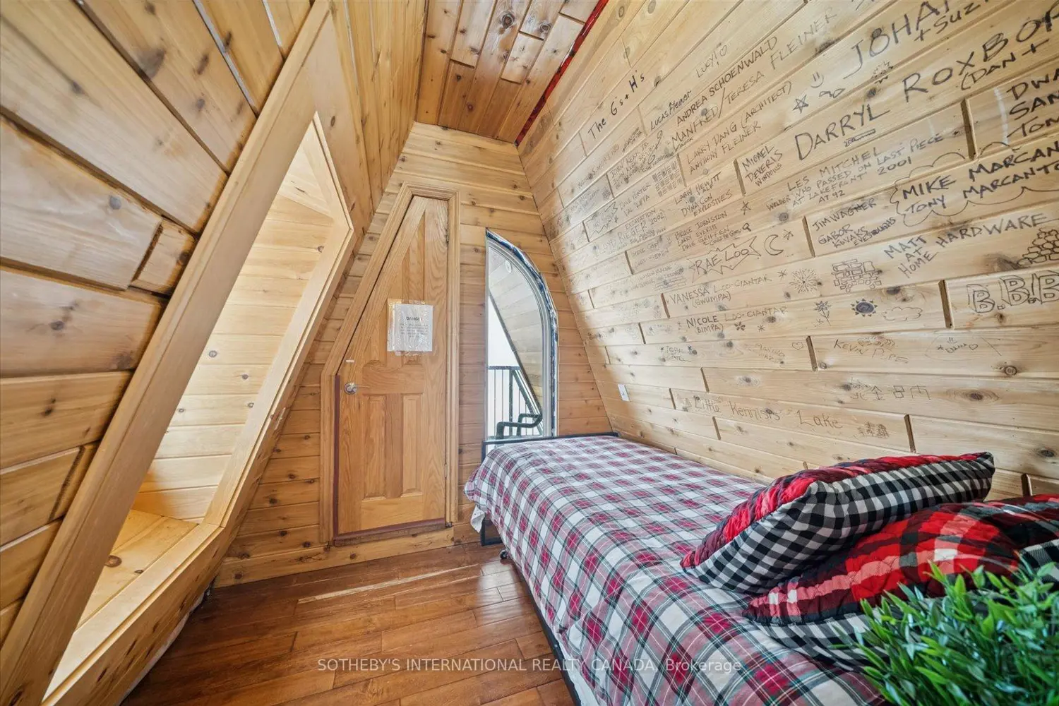 Additional image 12 of 1307 Watts Road