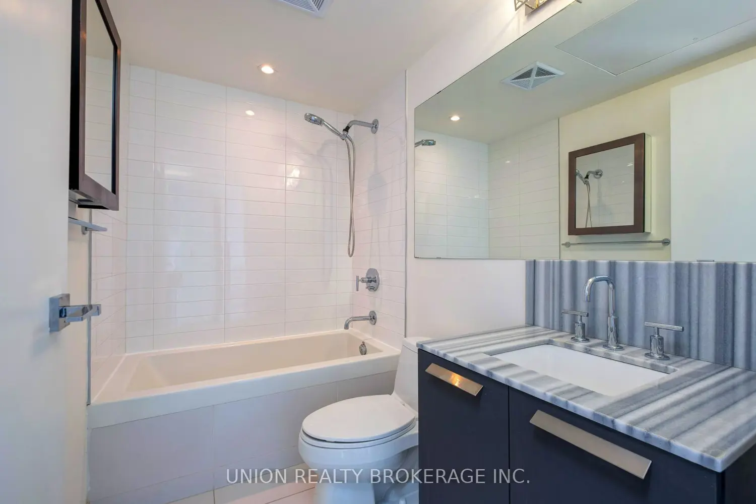 Additional image 7 of 42 Charles Street 3907