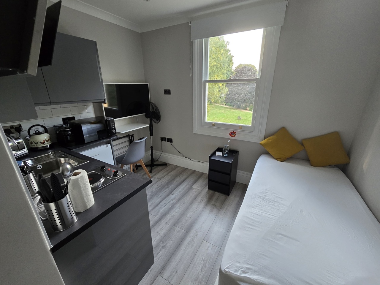 Additional image 6 of Studio Flat, Philbeach Gardens, SW5, N1 7GU