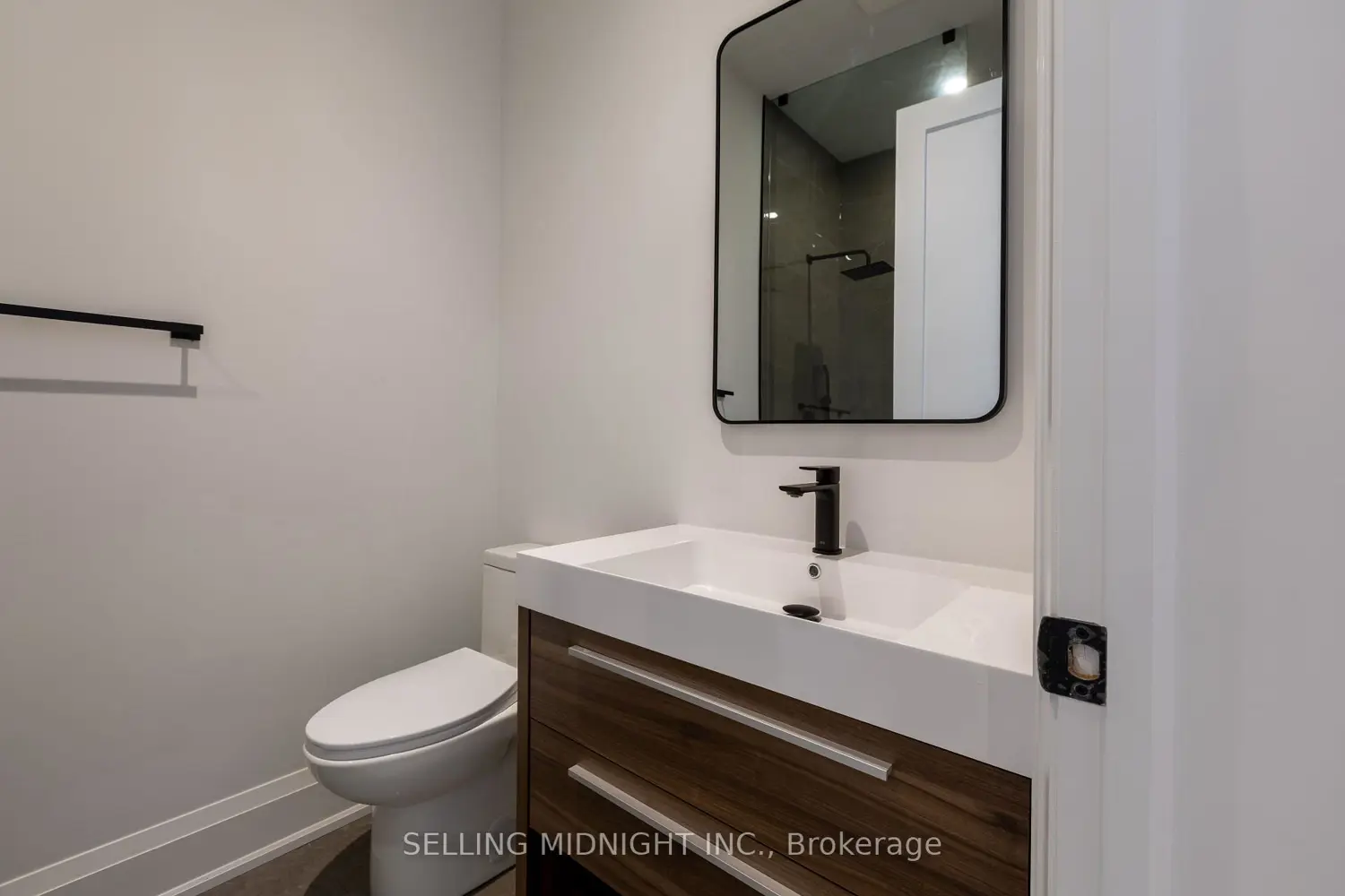 Additional image 11 of 21 Murrie Street