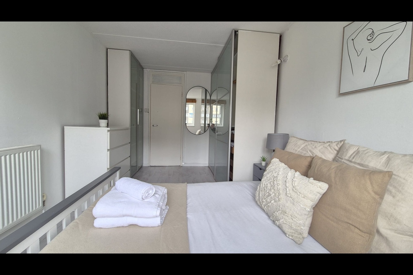 Additional image 10 of 2 Bed Flat, Charlotte Despard Avenue, SW11, N1 7GU