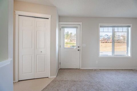 Additional image 8 of 122 Panamount Drive NW, Calgary, AB, T3K 6K3