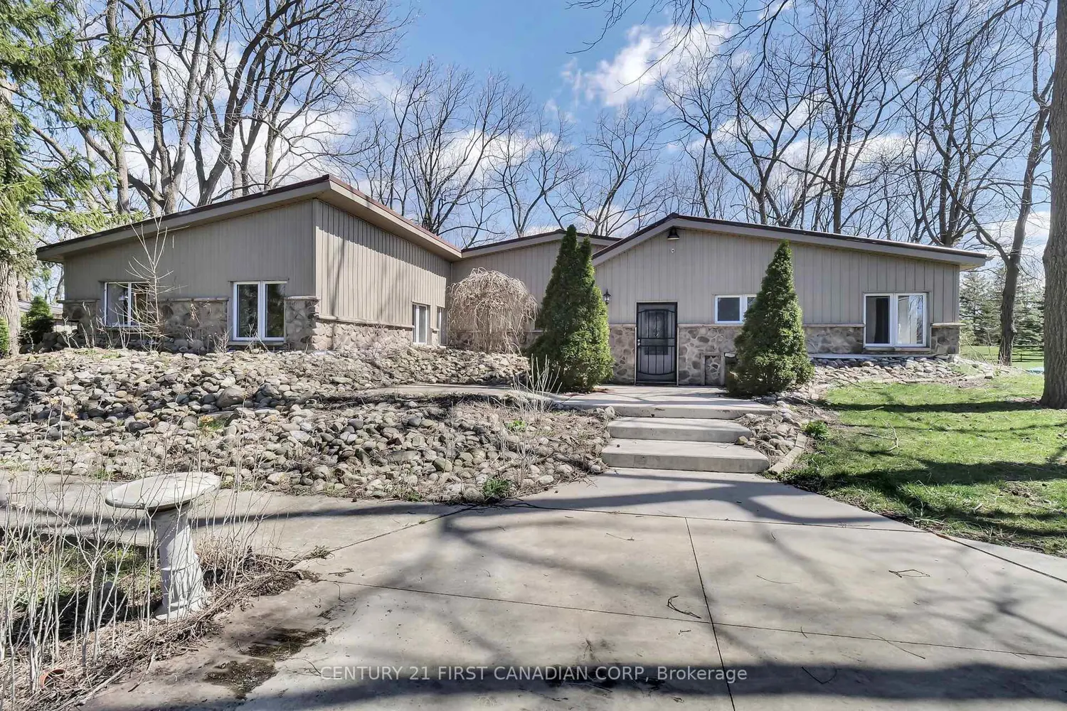 Additional image 10 of 23992 Denfield Road