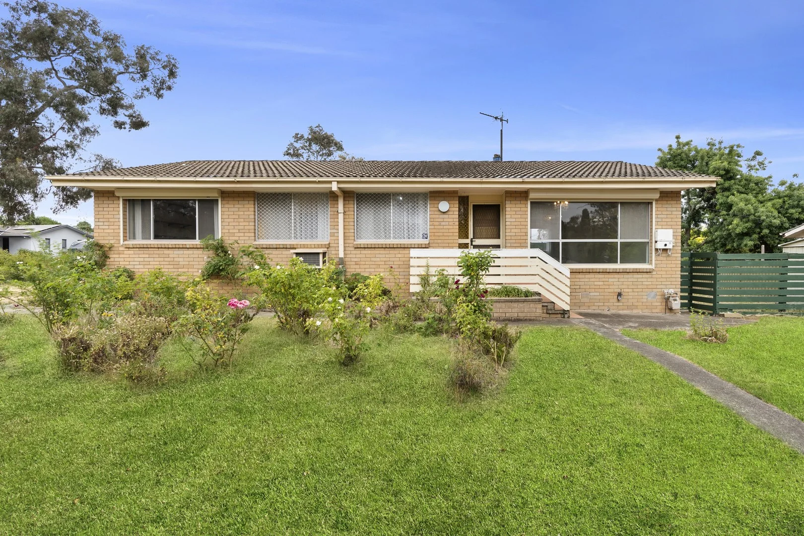 1 Pickworth Street, Holt ACT 2615