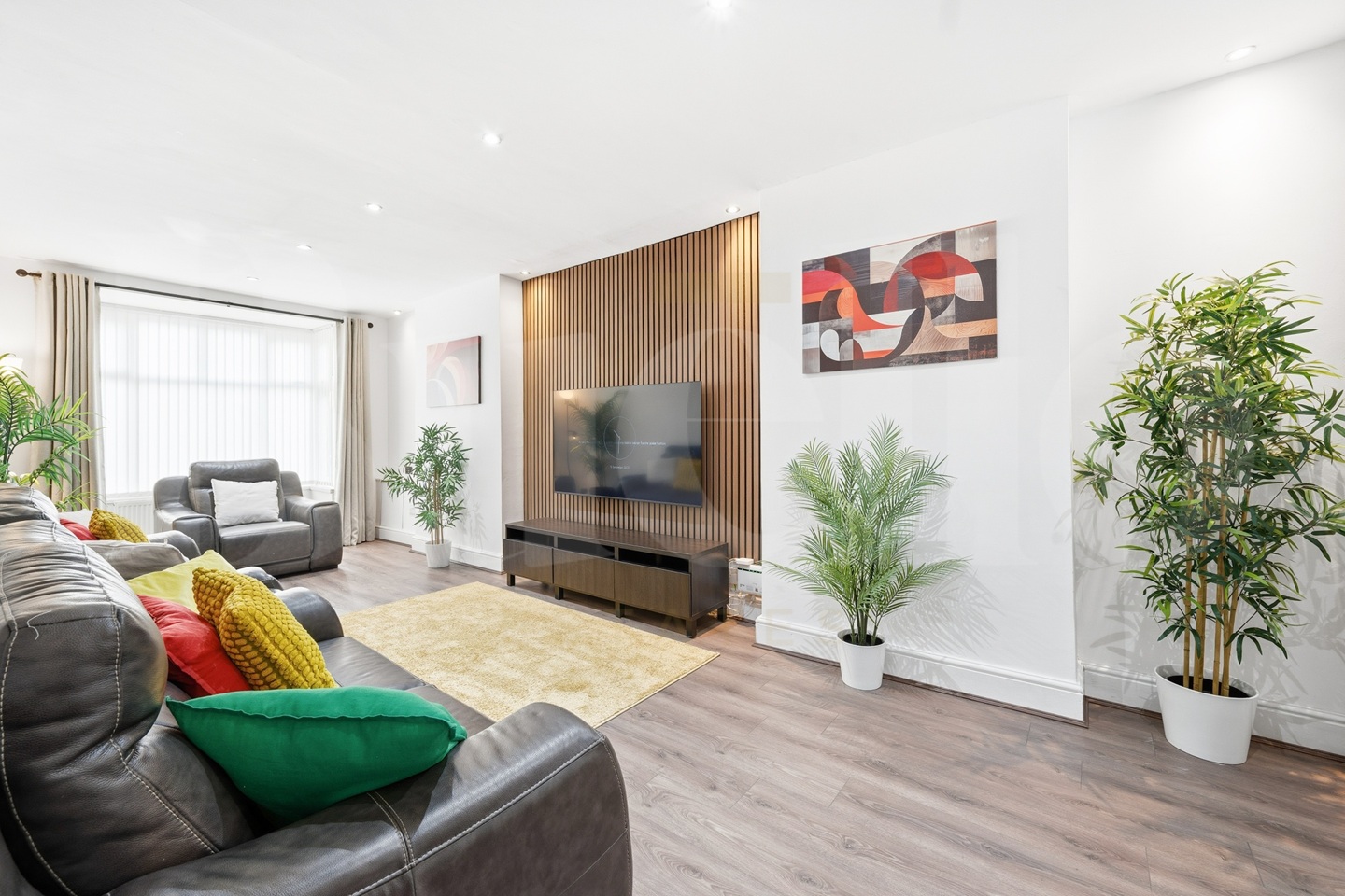 Additional image 2 of 3 Bed Terraced House, Waterloo Road, B66, N1 7GU