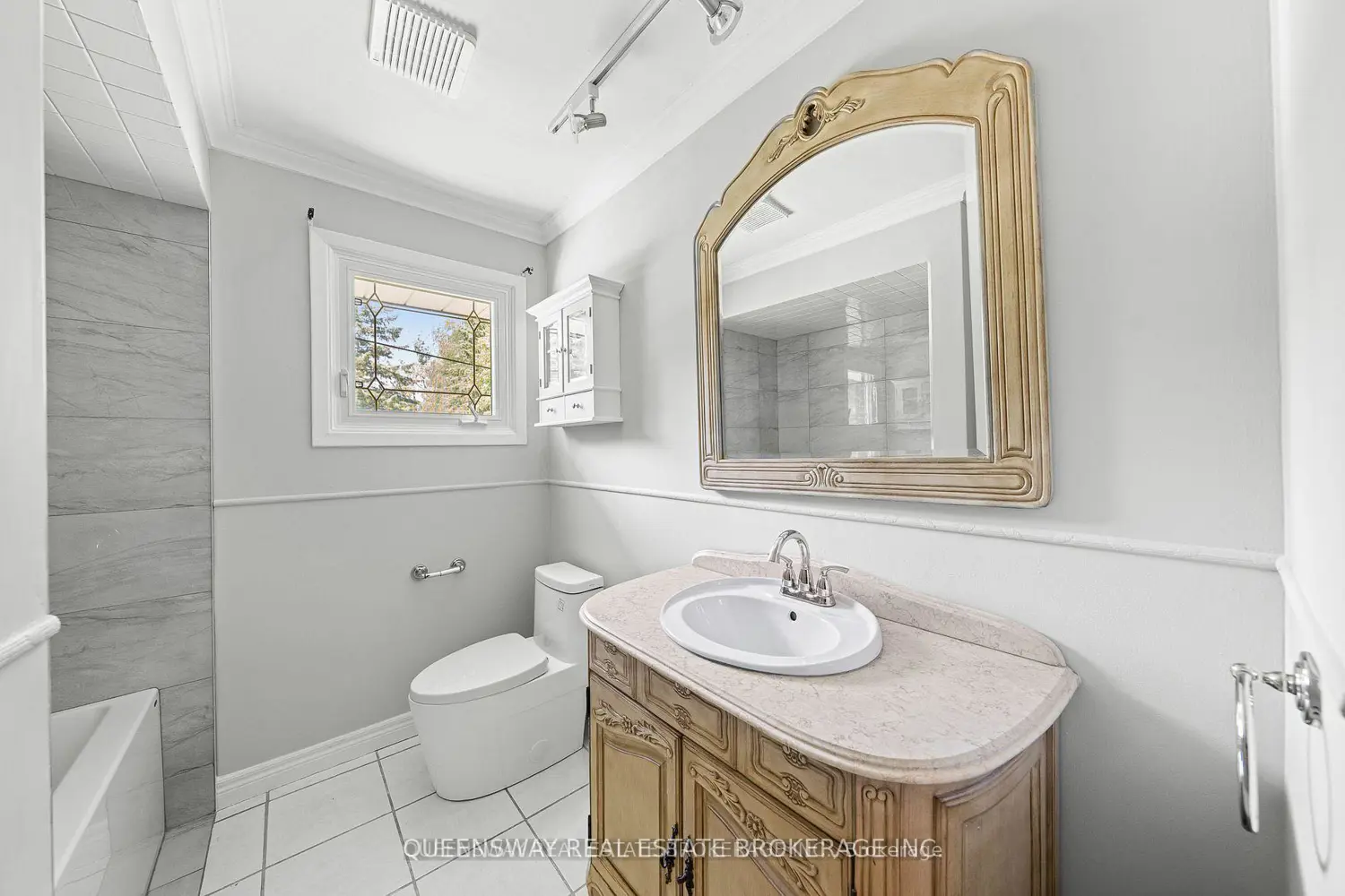 Additional image 11 of 1268 15Th Side Road