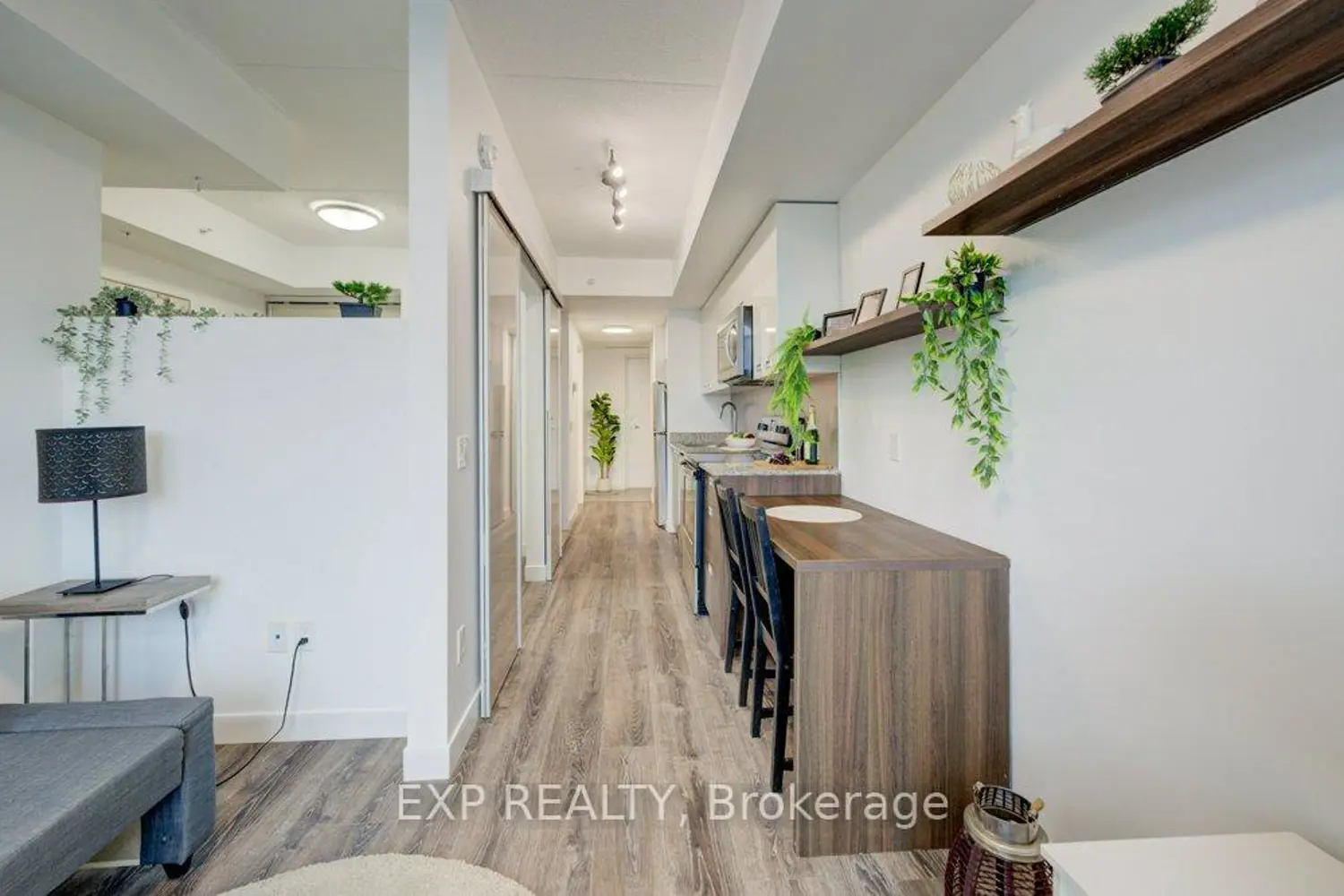 Additional image 8 of 250 Albert Street 718