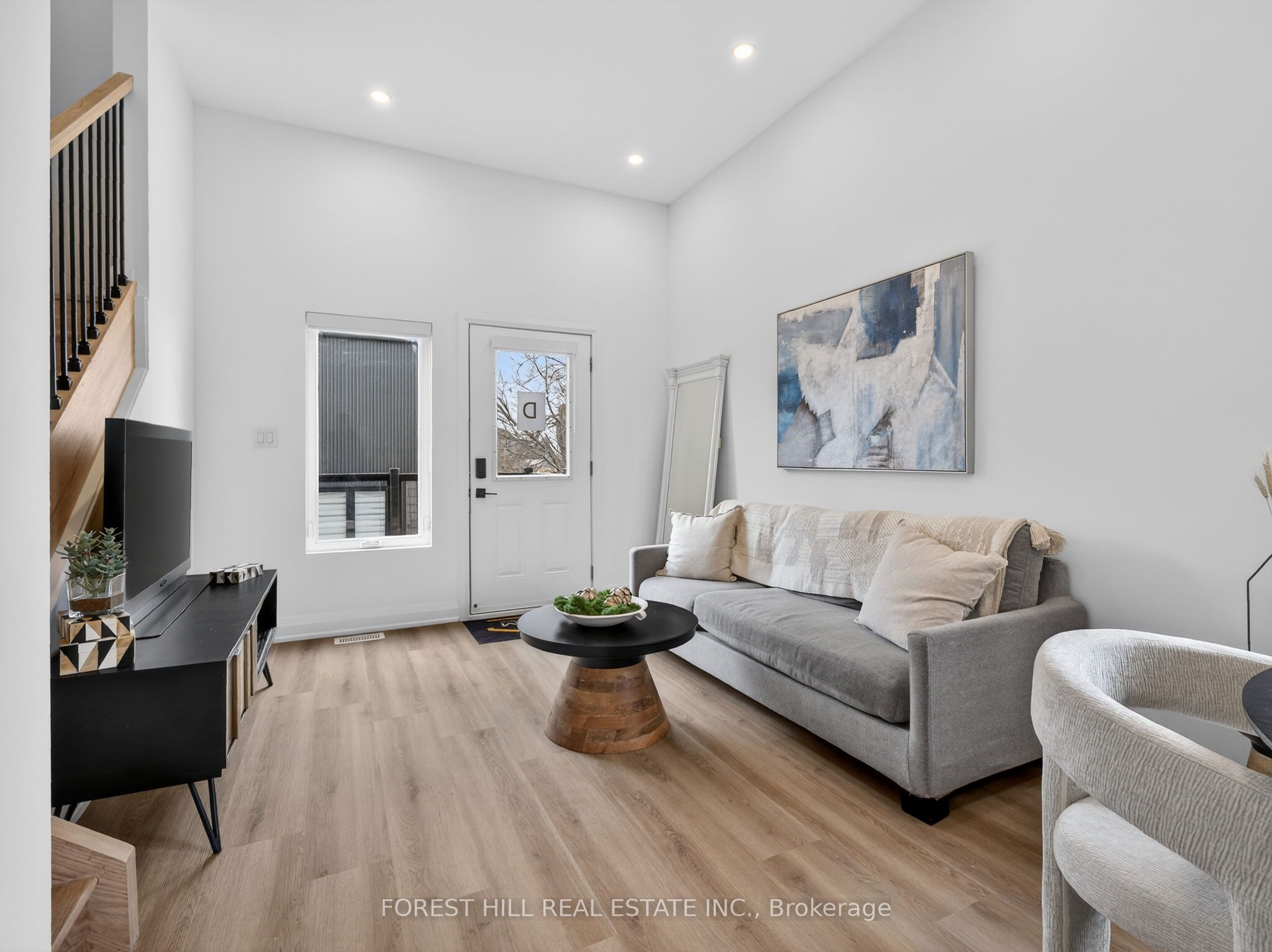 Additional image 3 of D-4 Southwell Drive, Toronto, ON, M3B 2N7