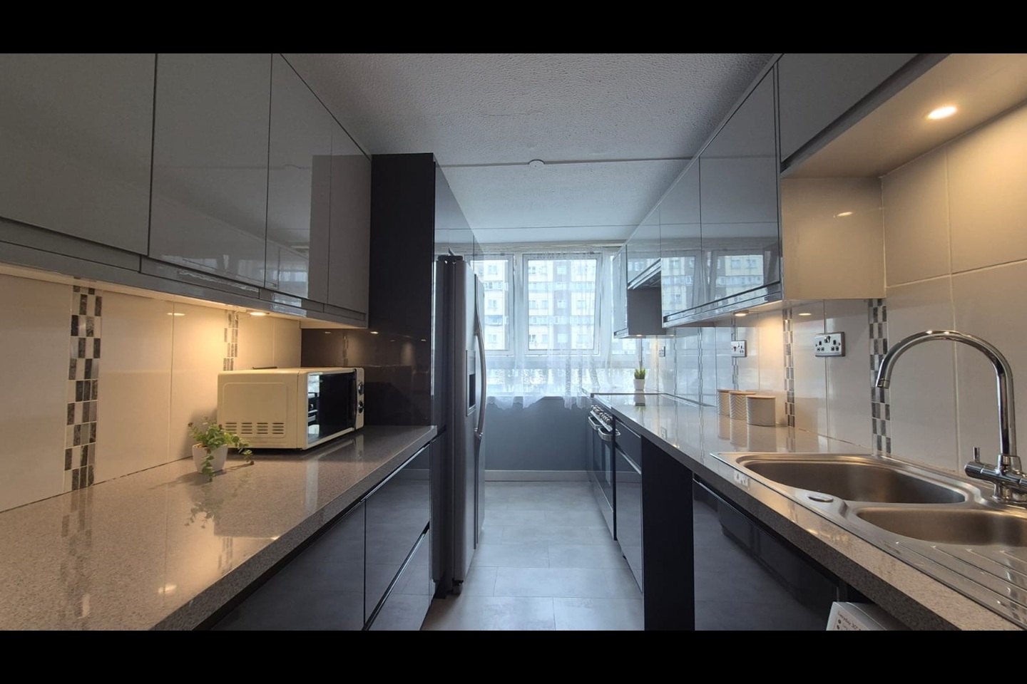 Additional image 5 of 2 Bed Flat, Charlotte Despard Avenue, SW11, N1 7GU