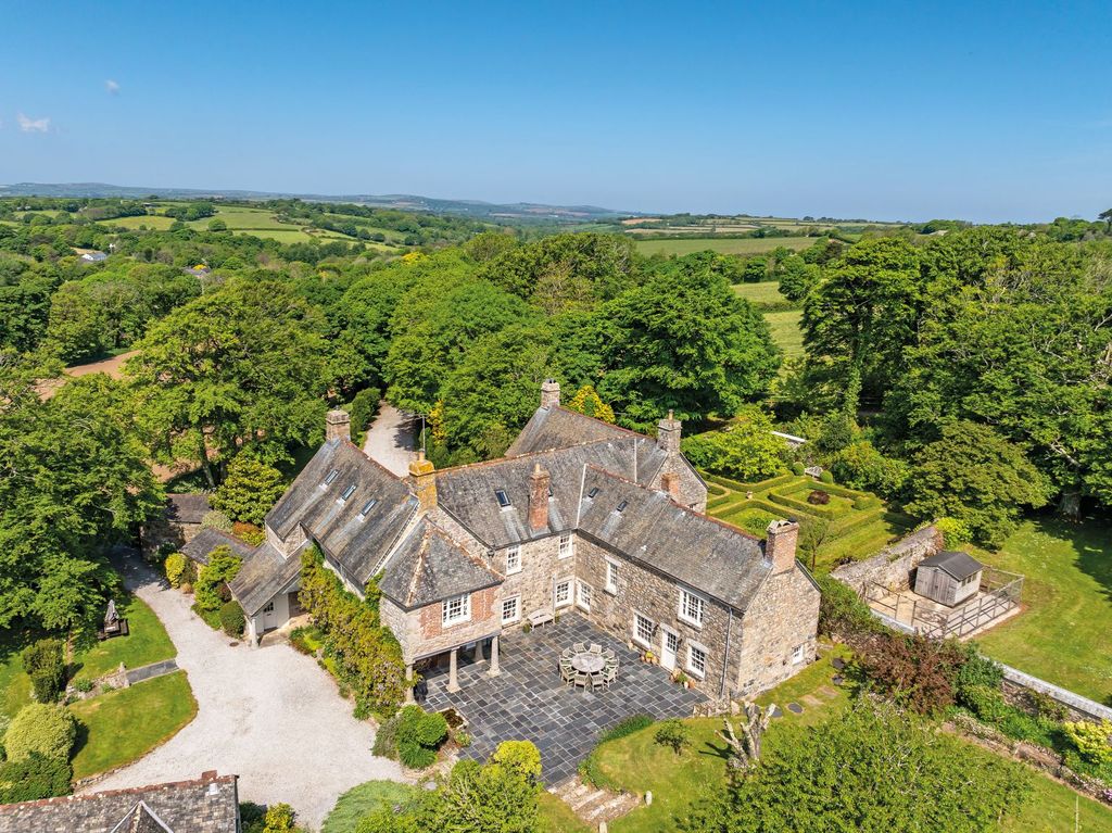 Additional image 2 of 6 bed detached house for saleTregembo Hill, Relubbus, Penzance TR20