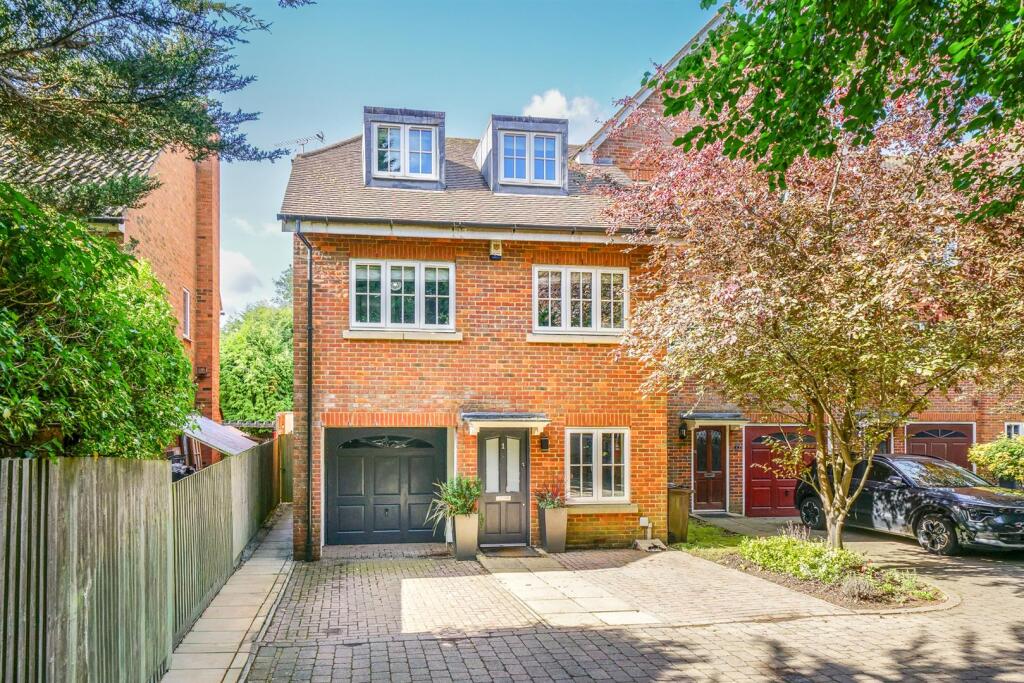 St. Andrews Drive, St. Albans