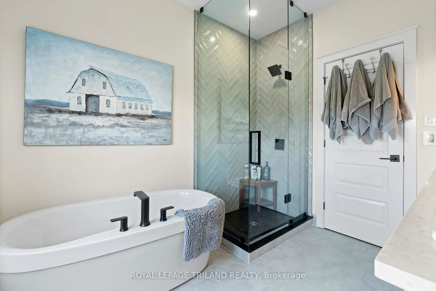 Additional image 17 of 51000 Ron Mcneil Line