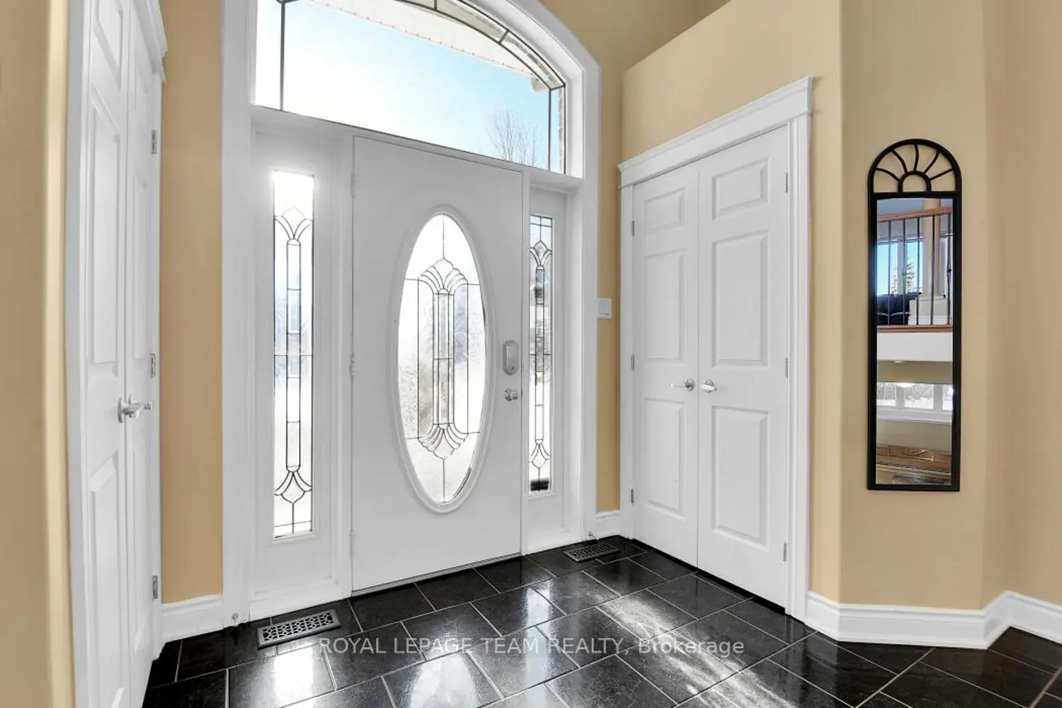 6637 Stanmore Street photo 2