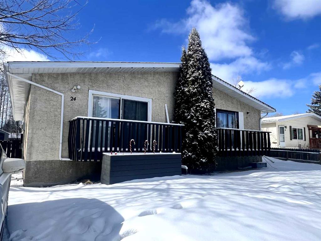 24 45 Street Crescent, Sylvan Lake, AB, T4S2P9
