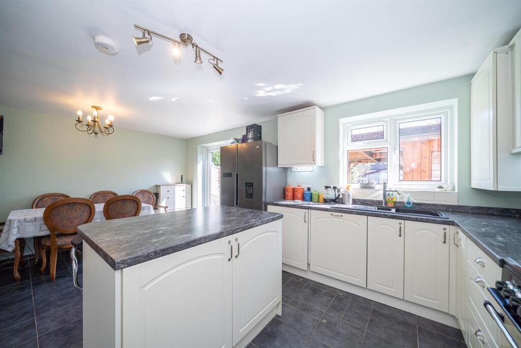 Additional image 8 of Howard Close, St. Albans