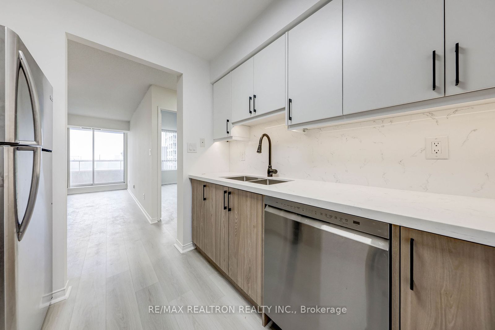 Additional image 6 of 1608-18 Hillcrest Avenue, Toronto, ON, M2N 6T5