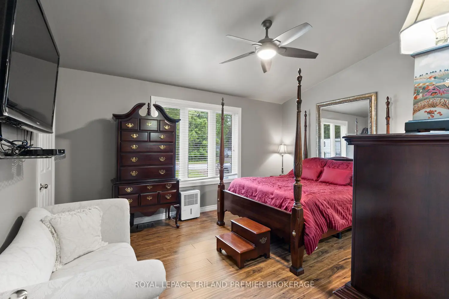 Additional image 7 of 7710 Clayton Street