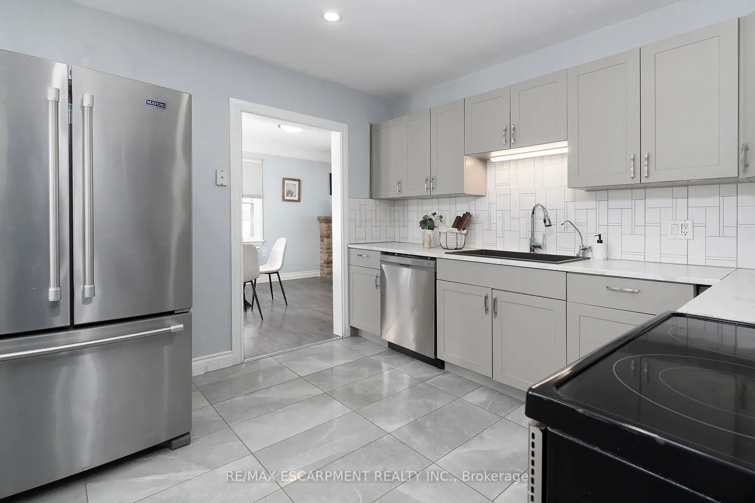 Additional image 8 of 2448 Wilson Street