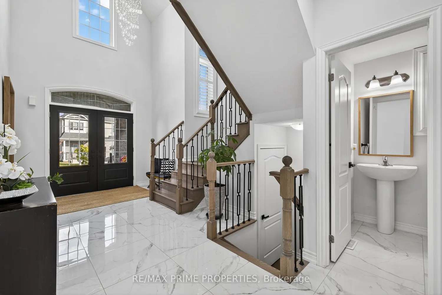 32 Frederick Taylor Way photo 3