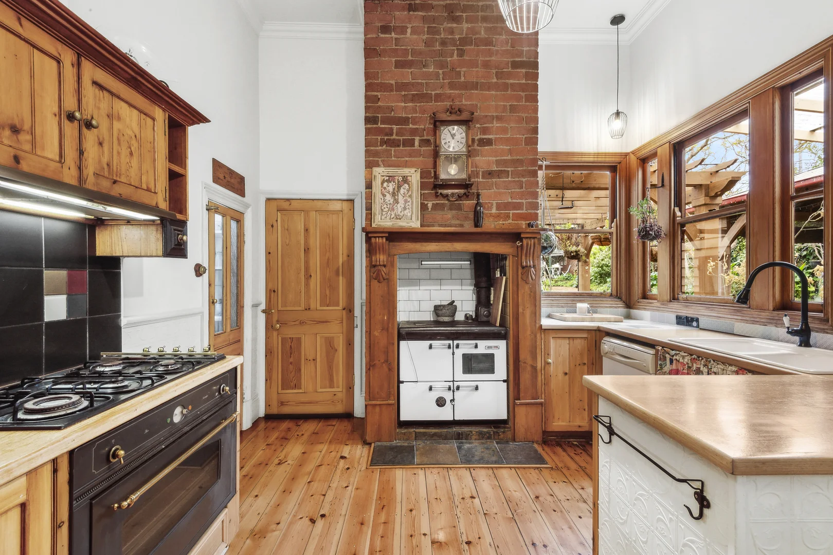 Additional image 4 of 294 Latrobe Terrace, Newtown VIC 3220