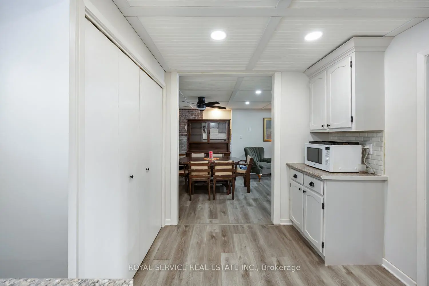 Additional image 13 of 13 Creek Street