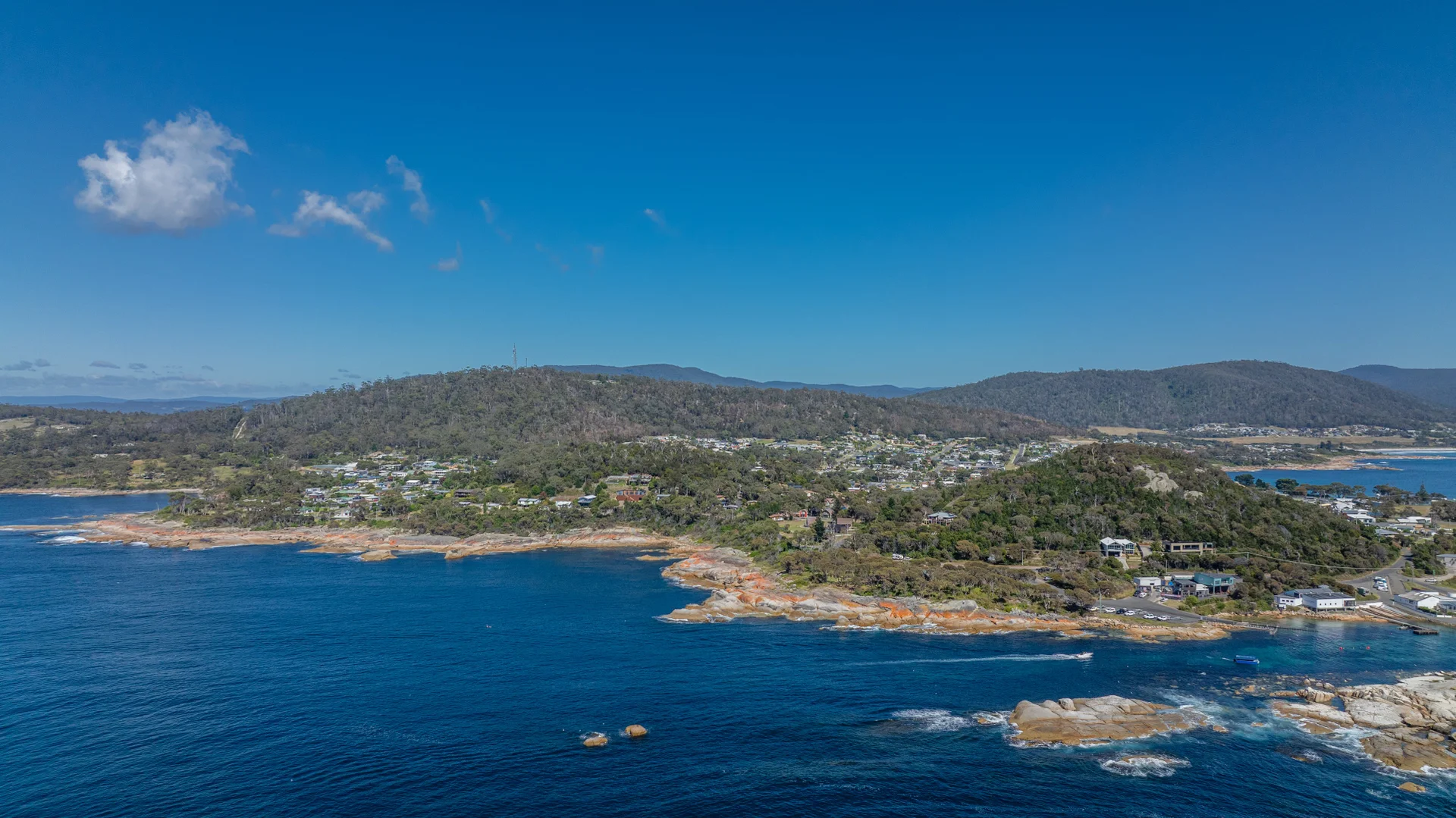 Additional image 4 of 19 Waubs Esplanade, Bicheno TAS 7215