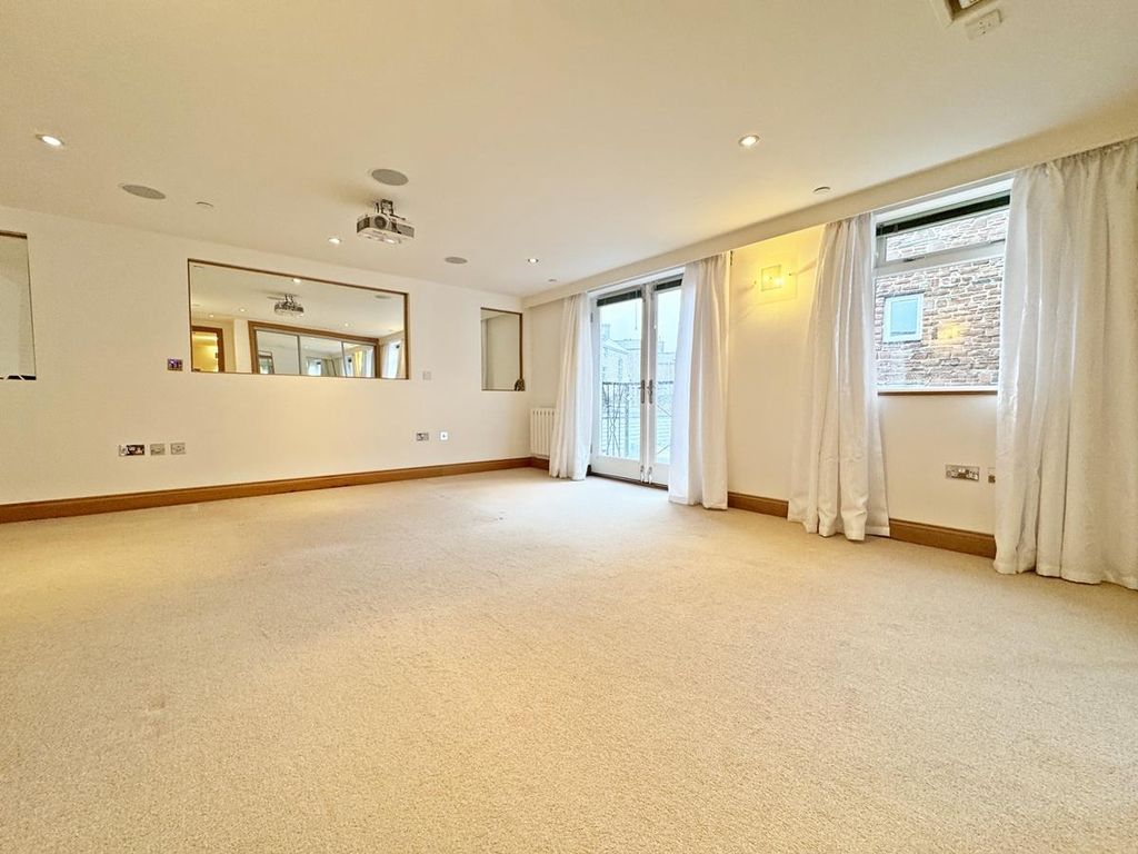 Additional image 20 of 3 bed flat for saleApartment 6, The Net Loft, East Quay, Peel IM5