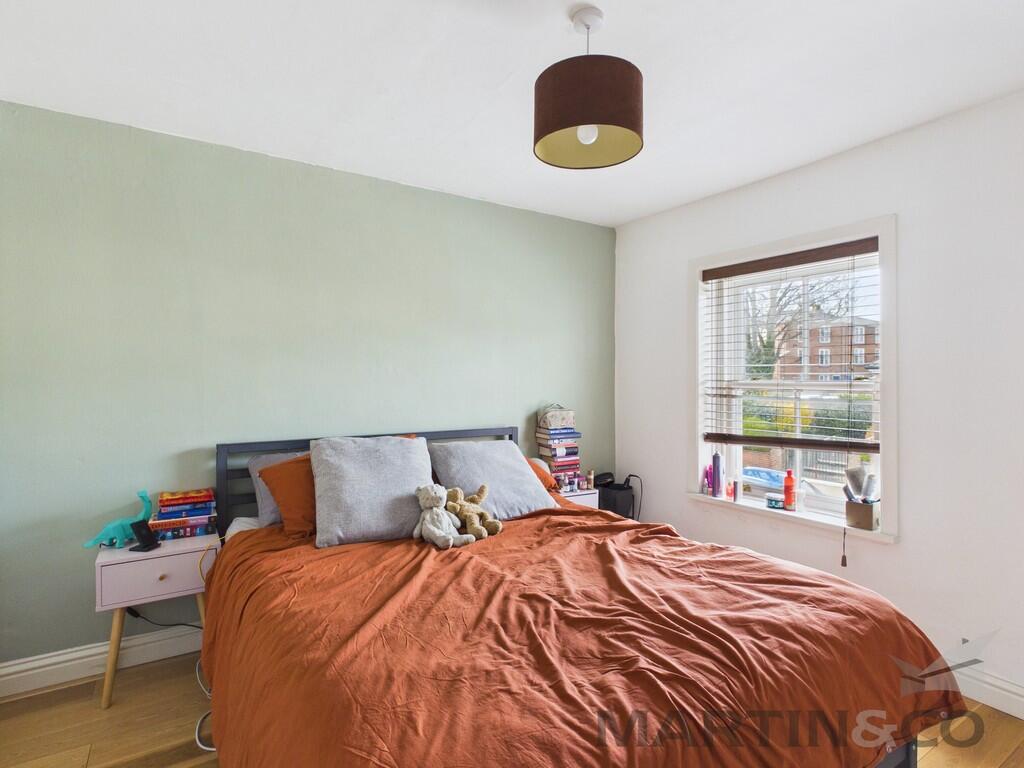 Additional image 13 of Lattimore Rd in Central St Albans