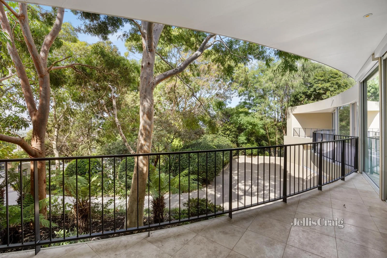Additional image 6 of 4 Pleasant View Crescent, Wheelers Hill VIC 3150