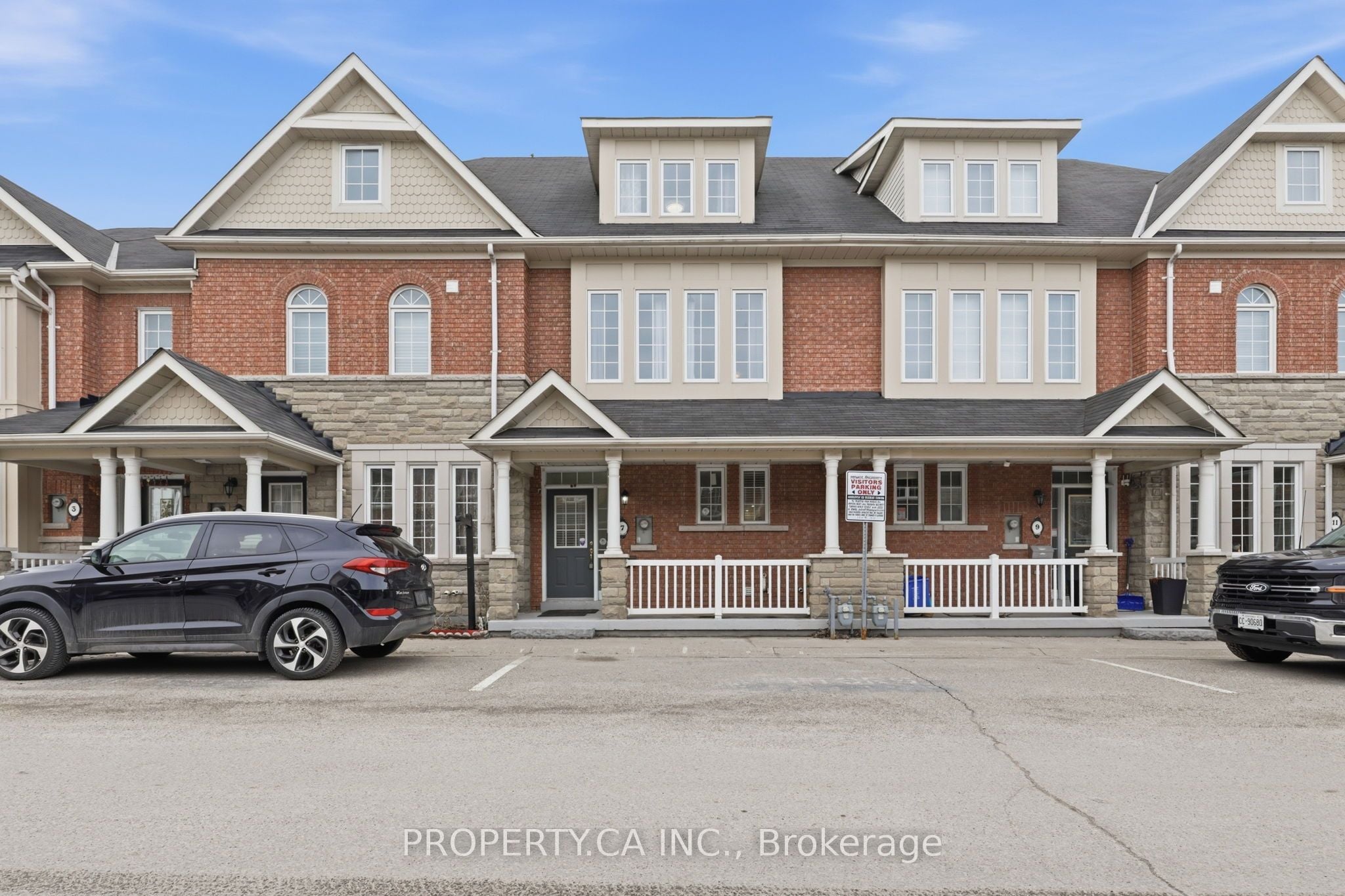 7 Torr Lane, Ajax, ON, L1S 7N1