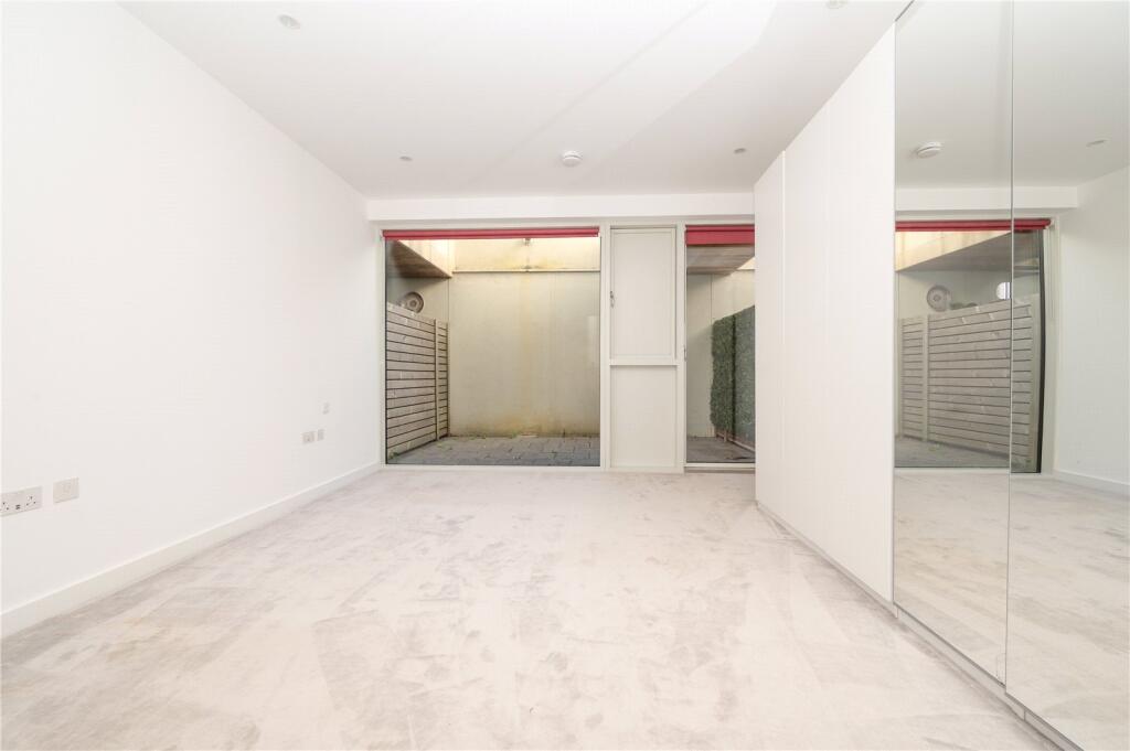 Additional image 10 of London Road, St. Albans, Hertfordshire