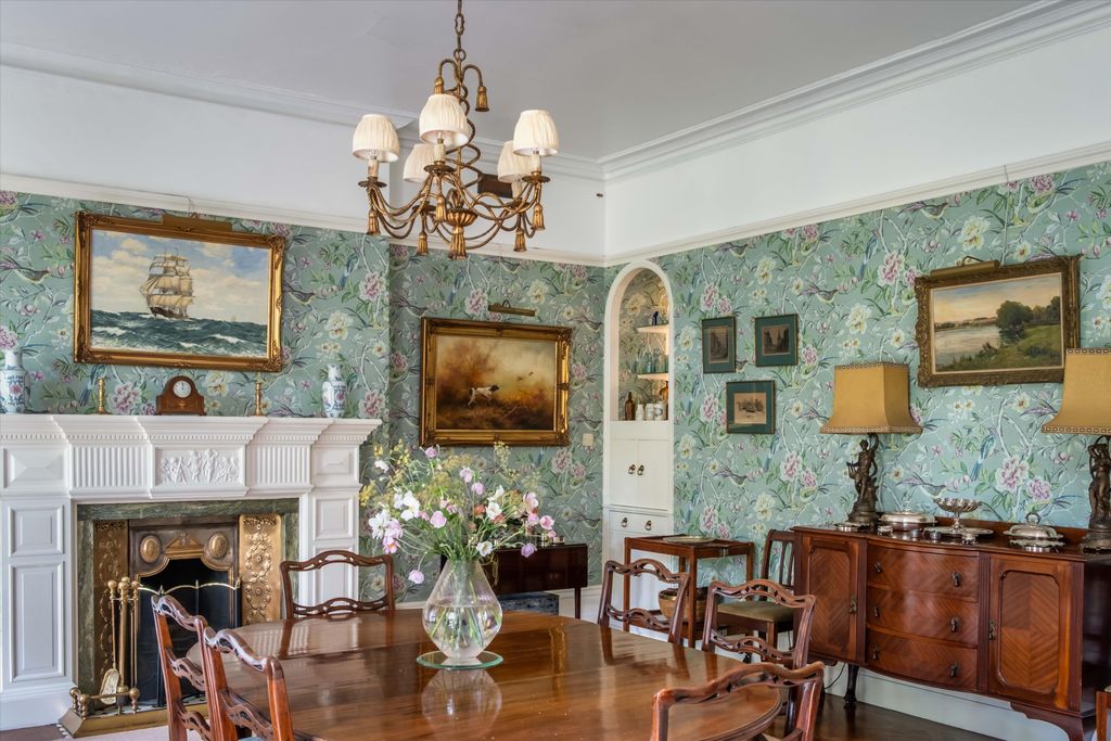 Additional image 9 of 11 bed detached house for saleHungershall Park, Tunbridge Wells, Kent TN4