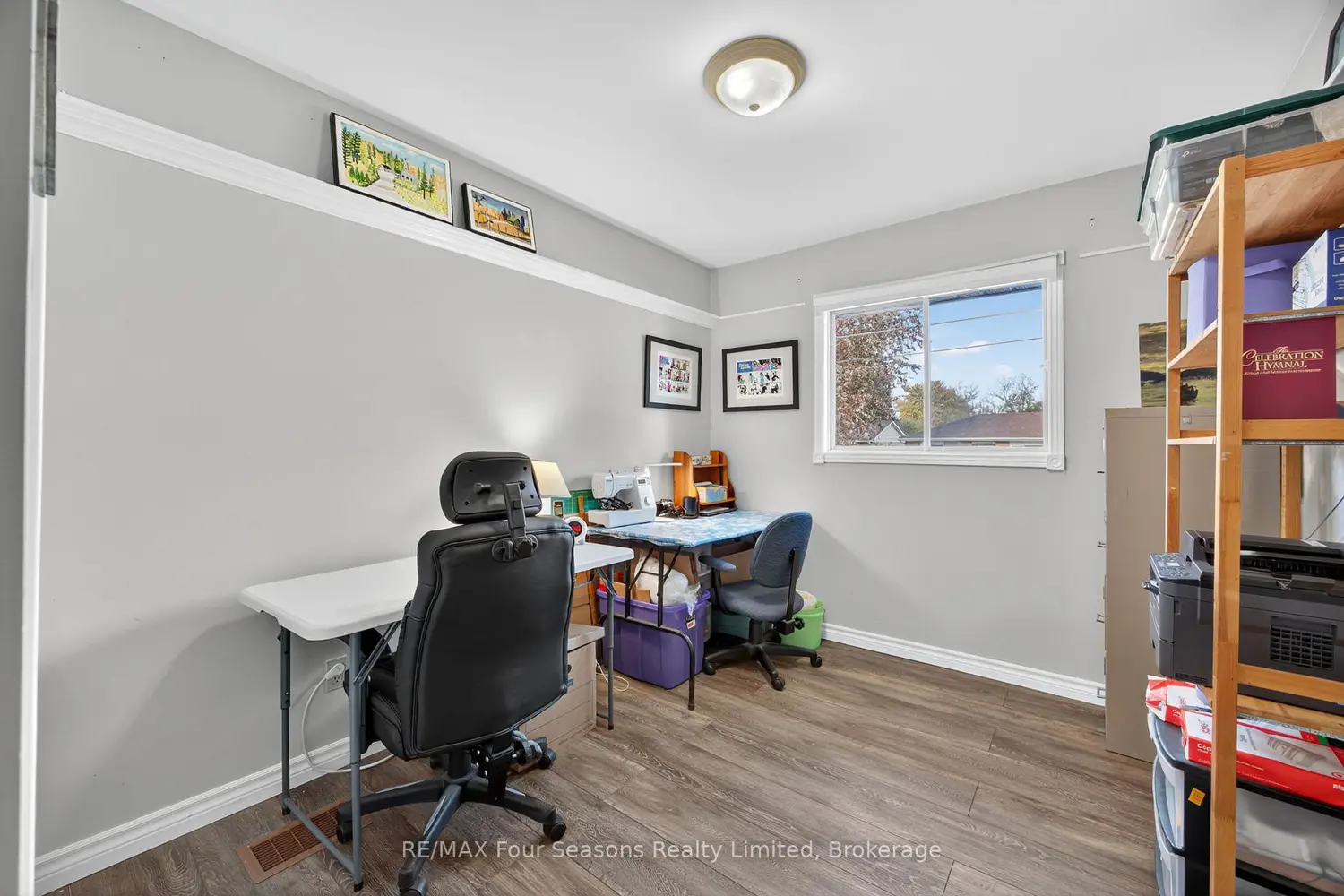 Additional image 8 of 7 Batteaux Road